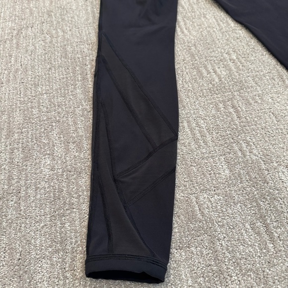 Lululemon Mesh Design Leggings - Picture 5 of 7